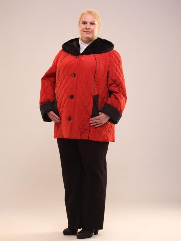 Демисезонная куртка из стежки, цвет красный в интернет-магазине Фабрики Тревери