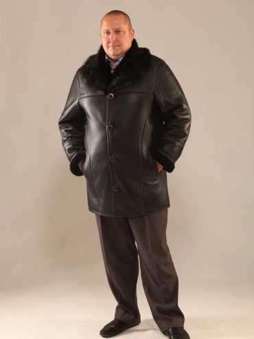 Дубленка с воротником из бобра, цвет черный в интернет-магазине Фабрики Тревери