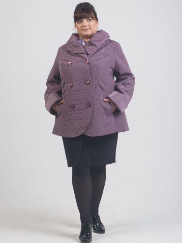 Короткое пальто из стежки, цвет сиреневый в интернет-магазине Фабрики Тревери