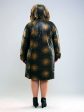Пальто из плащевки с мехово отделкой, цвет коричневый в интернет-магазине Фабрики Тревери