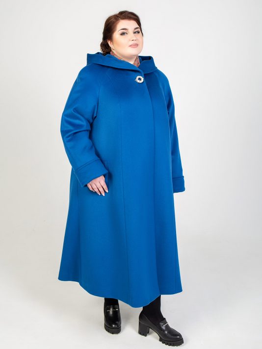 Длинное пальто с капюшоном, цвет голубой в интернет-магазине Фабрики Тревери
