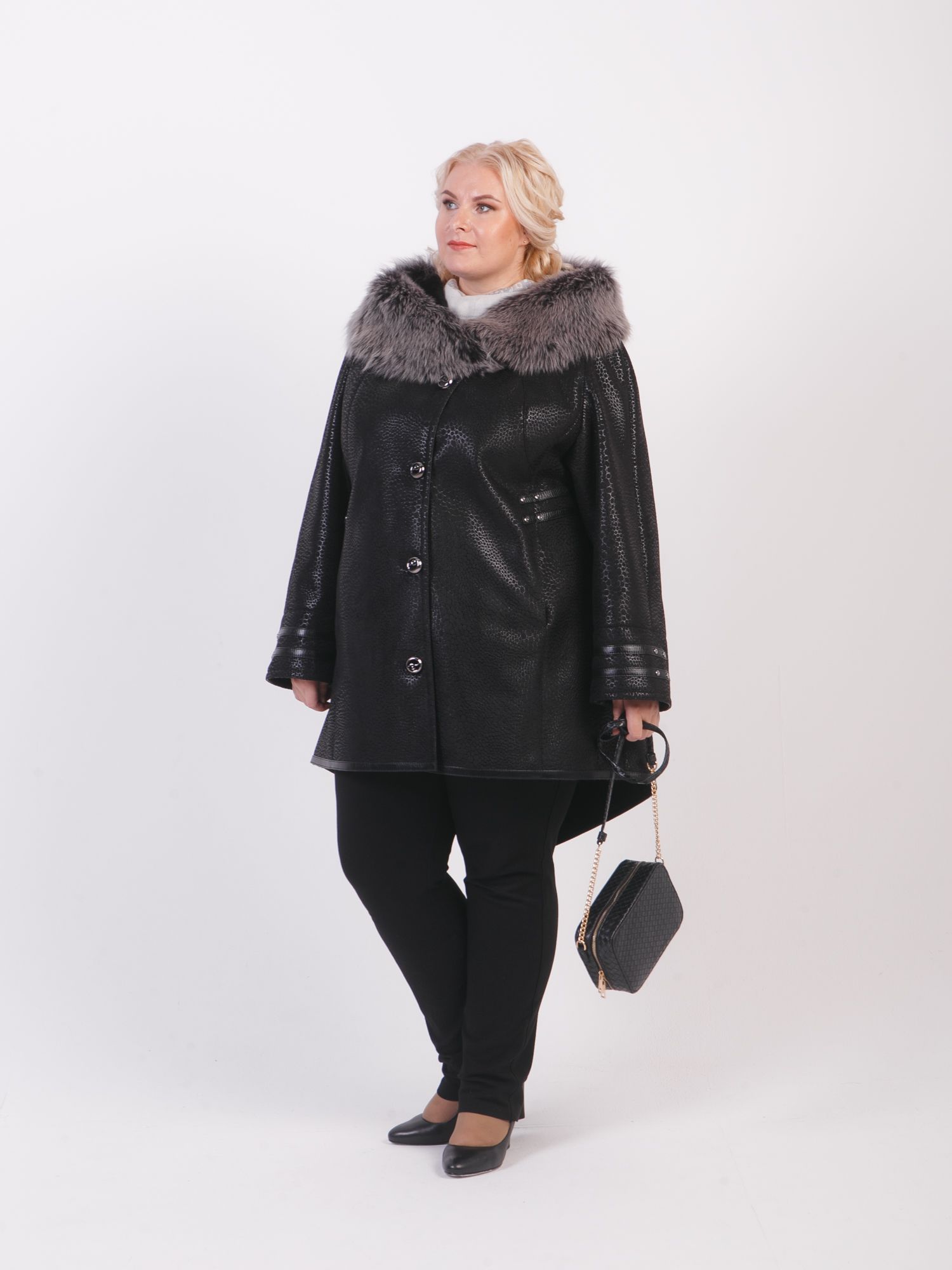 

Женская дубленка Trevery/Тревери, Черный, Модель 79027p в цвете колечко блестящее(черный)