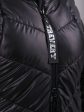 Брендированное женское пальто из комбинированной ткани, цвет черный в интернет-магазине Фабрики Тревери
