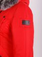 Молодежная куртка яркого красного цвета с натуральным песцом, цвет красный в интернет-магазине Фабрики Тревери