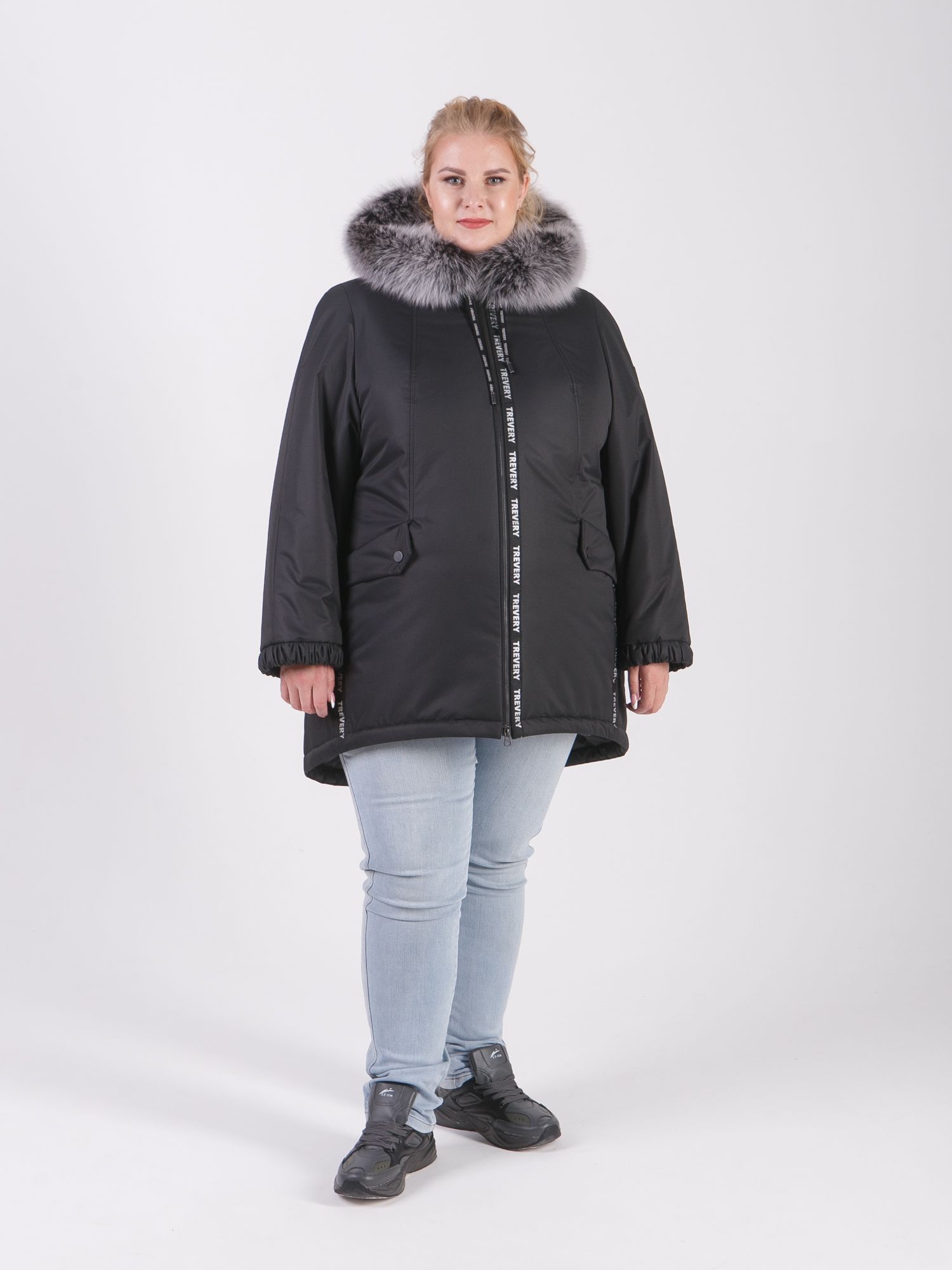 Женская мембранная куртка черного цвета с брендированной лентой, модель78834 в цвете черный — купить в интернет-магазине одежды больших размеровTrevery.ru за 20 960р. (отзывы, фото)
