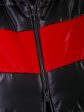 Женская куртка с ярким красным акцентом, цвет черный в интернет-магазине Фабрики Тревери