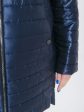 Модная куртка из стеганной ткани синего цвета, цвет синий в интернет-магазине Фабрики Тревери