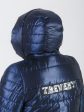 Модное пальто из двух видов стеганной ткани синего цвета, цвет синий в интернет-магазине Фабрики Тревери