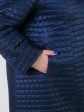 Стеганное плащевое пальто синего цвета, цвет синий в интернет-магазине Фабрики Тревери