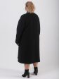 Романтическое удлиненное женское пальто с брошью, цвет черный в интернет-магазине Фабрики Тревери