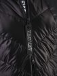 Удлиненное стеганное женское брендированное пальто на молнии, цвет черный в интернет-магазине Фабрики Тревери