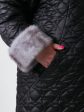 Пальто с норкой-крестовкой и подвеской на один бок , цвет черный в интернет-магазине Фабрики Тревери