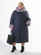 Зимнее пальто с контрастной отделочной строчкой и норкой крестовкой, цвет серый в интернет-магазине Фабрики Тревери