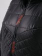 Зимнее женское пальто из комбинированной стеганной ткани с брендированными лентами, цвет черный в интернет-магазине Фабрики Тревери