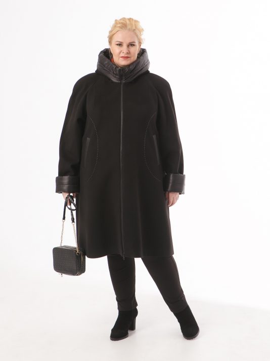 Женское демисезонное пальто со стежкой и отделочной строчкой, цвет черный в интернет-магазине Фабрики Тревери