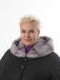 Зимнее пальто с контрастной отделочной строчкой и норкой-крестовкой , цвет черный в интернет-магазине Фабрики Тревери