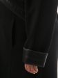 Молодежное комбинированное стеганное пальто с дизайнерской подвеской , цвет черный в интернет-магазине Фабрики Тревери