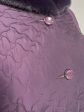 Женское пальто из стеганной плащевки модного геометрического рисунка, цвет фиолетовый в интернет-магазине Фабрики Тревери