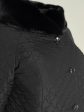 Женское пальто из стеганной плащевки модного геометрического рисунка, цвет черный в интернет-магазине Фабрики Тревери