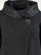 Женское пальто из варенки с пайетками, цвет черный в интернет-магазине Фабрики Тревери