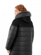 Пуховик больших размеров с капюшоном, цвет черный в интернет-магазине Фабрики Тревери