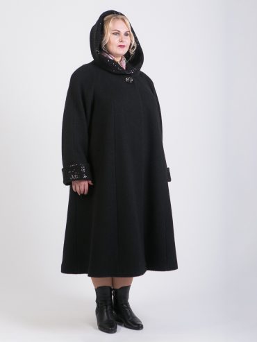 Женское классическое пальто , цвет черный в интернет-магазине Фабрики Тревери