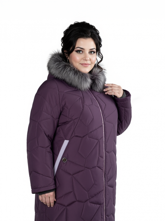 Пуховик больших размеров с капюшоном, цвет фиолетовый в интернет-магазине Фабрики Тревери