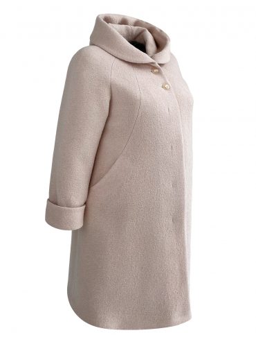 Пальто больших размеров с капюшоном, цвет бежевый в интернет-магазине Фабрики Тревери