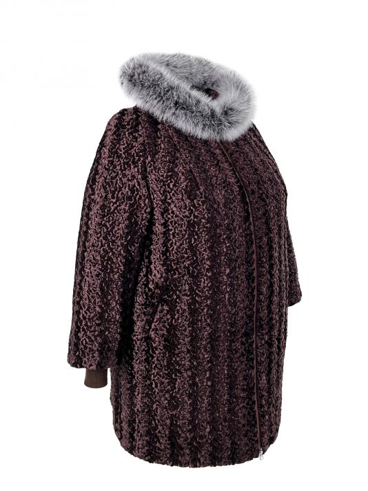 Женская шубка, цвет бордовый в интернет-магазине Фабрики Тревери