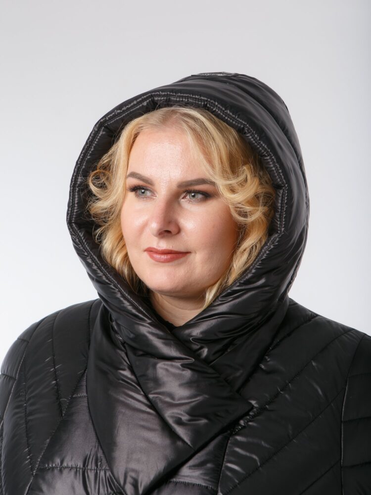 Куртка больших размеров, модель 86323 в цвете черный
